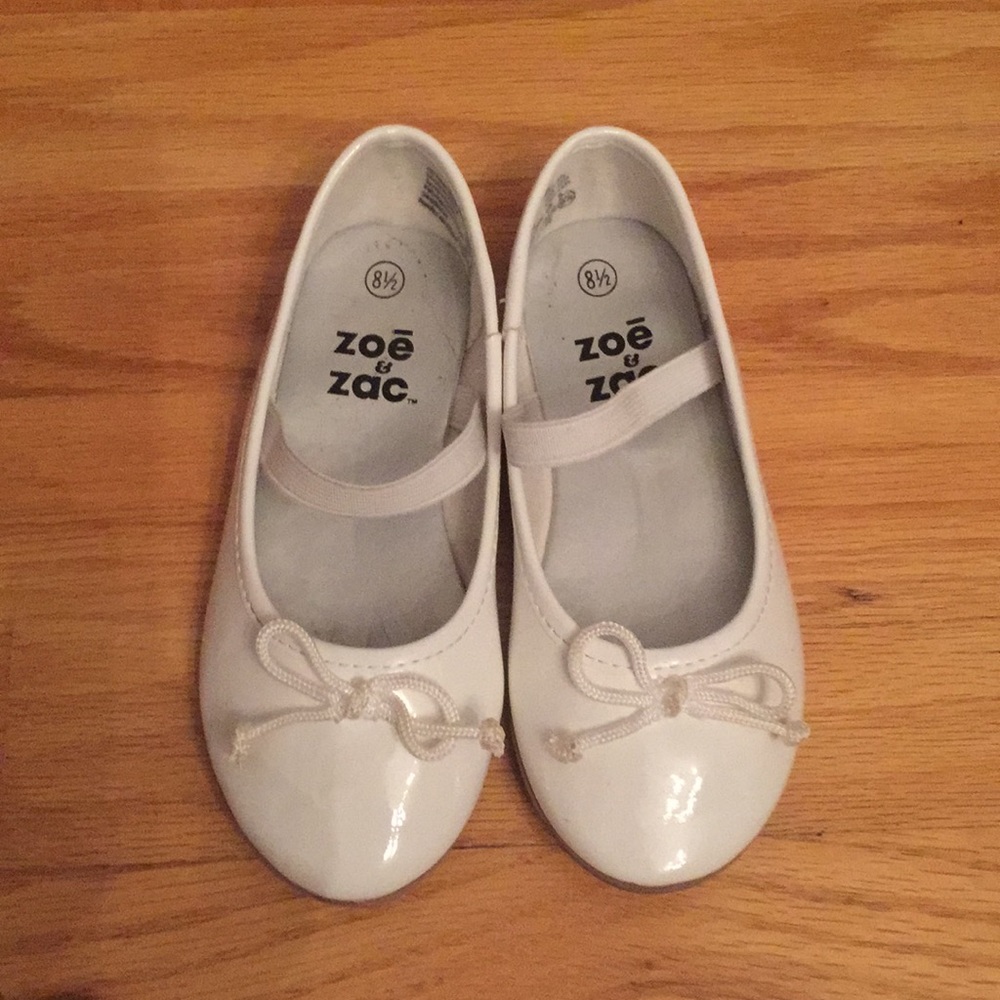 Toddler Girls Size 8.5 White Ballet Flats